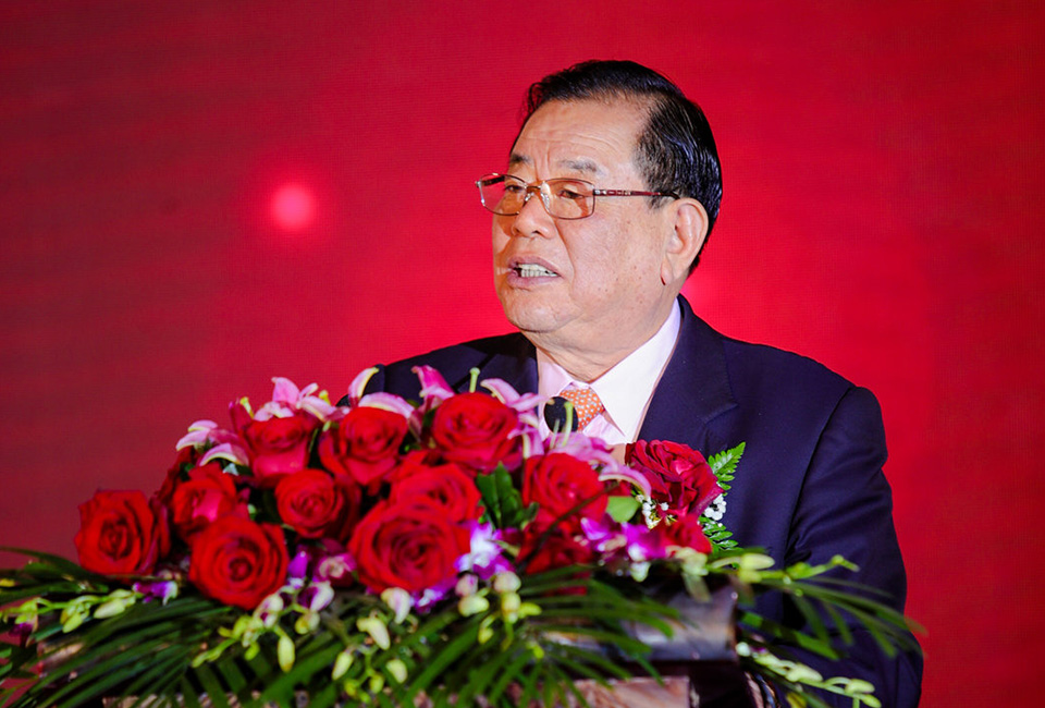 德業(yè)人將用心堅守使命,<br>為實現(xiàn)夢想不懼櫛風(fēng)沐雨、砥礪前行。